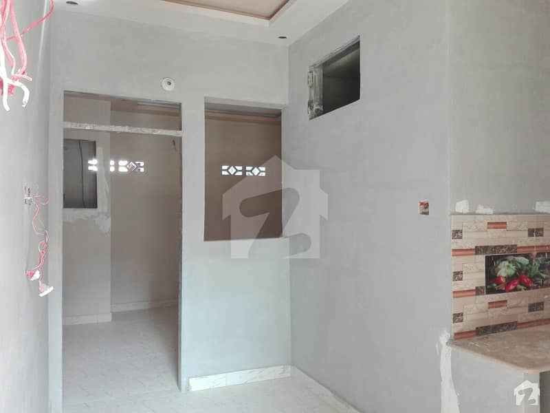 Flat Of 450 Square Feet In Korangi Is Available
