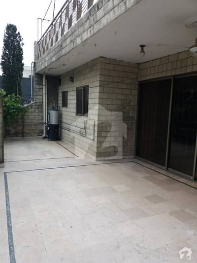 G-9/4 35X70 Full House Available For Rent G-9/4 35X70 Full House Available For Rent
