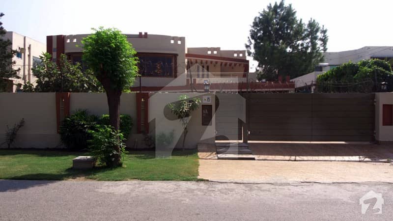 2 Kanal House For Sale In Xx Block Of Dha Phase 3 Lahore