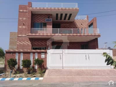 10 Marla Double Storey House For Sale In Block E 10 Marla Double Storey House For Sale In Block E
