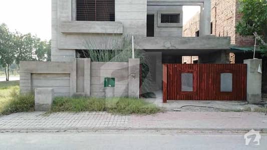 بحریہ ٹاؤن ۔ غزنوی بلاک بحریہ ٹاؤن ۔ سیکٹر ایف بحریہ ٹاؤن لاہور میں 4 کمروں کا 10 مرلہ مکان 1.35 کروڑ میں برائے فروخت۔ بحریہ ٹاؤن ۔ غزنوی بلاک بحریہ ٹاؤن ۔ سیکٹر ایف بحریہ ٹاؤن لاہور میں 4 کمروں کا 10 مرلہ مکان 1.35 کروڑ میں برائے فروخت۔