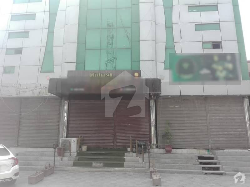 4500  Square Feet Office In Central Canal Bank Housing Scheme For Rent