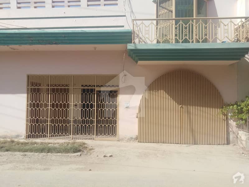 7.5 Marla House In Central Chaudhary Town For Sale