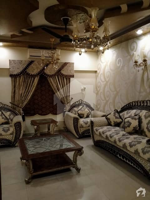 خالد بِن ولید روڈ کراچی میں 4 کمروں کا 9 مرلہ فلیٹ 2.75 کروڑ میں برائے فروخت۔