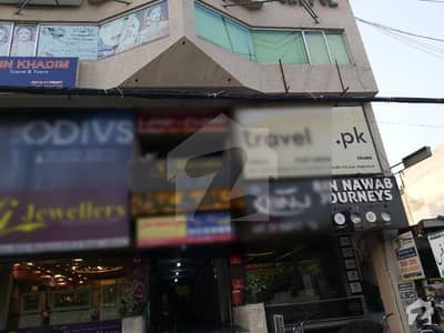 پی آئی اے مین بلیوارڈ لاہور میں 2 مرلہ دکان 95 لاکھ میں برائے فروخت۔