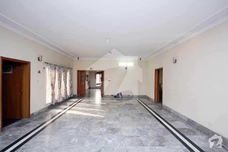 2 Kanal Upper Portion For Rent In Phase 2