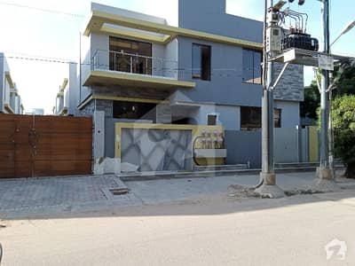 کلفٹن ۔ بلاک 5 کلفٹن کراچی میں 5 کمروں کا 10 مرلہ مکان 8.5 کروڑ میں برائے فروخت۔ کلفٹن ۔ بلاک 5 کلفٹن کراچی میں 5 کمروں کا 10 مرلہ مکان 8.5 کروڑ میں برائے فروخت۔