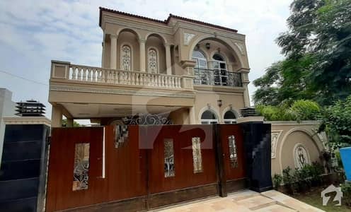 10 Marla Brand New Spanish Proper Double Unit House For Sale In Phase 8 Air Avenue Lahore 10 Marla Brand New Spanish Proper Double Unit House For Sale In Phase 8 Air Avenue Lahore