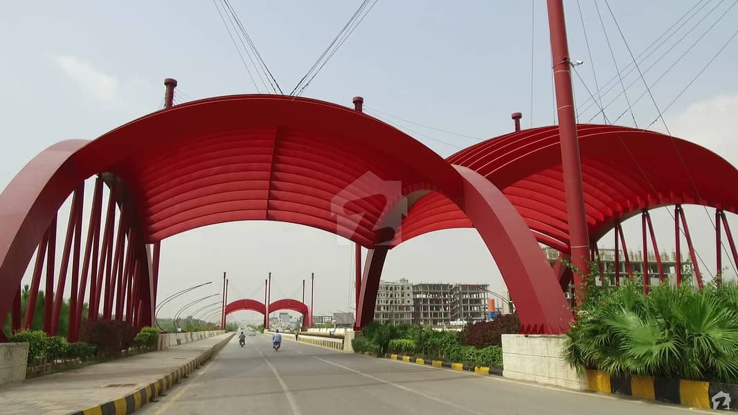 14.5 Marla Commercial Plot In Gulberg For Sale