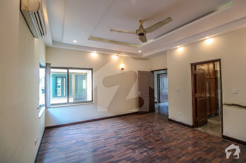 One Kanal 5 Bedroom House For Rent In Dha Phase 2
