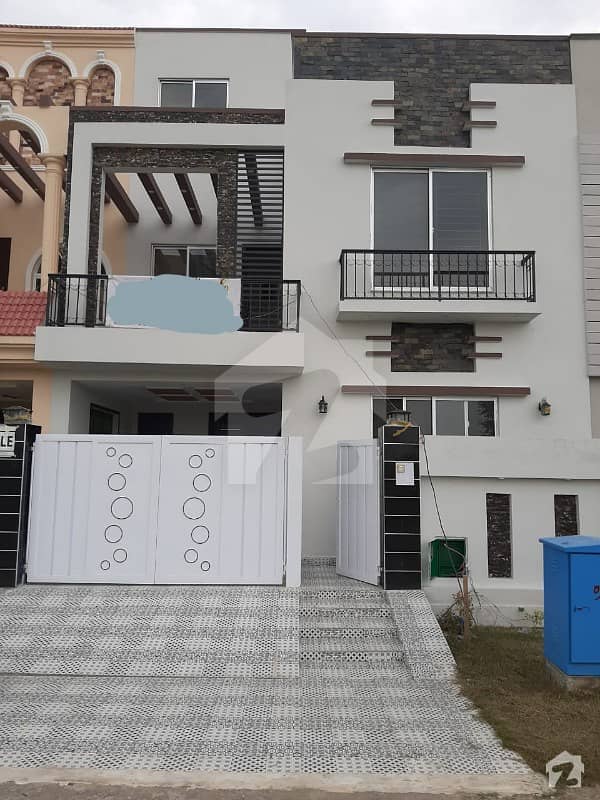 House Of 5 Marla For Sale In Bahria Orchard
