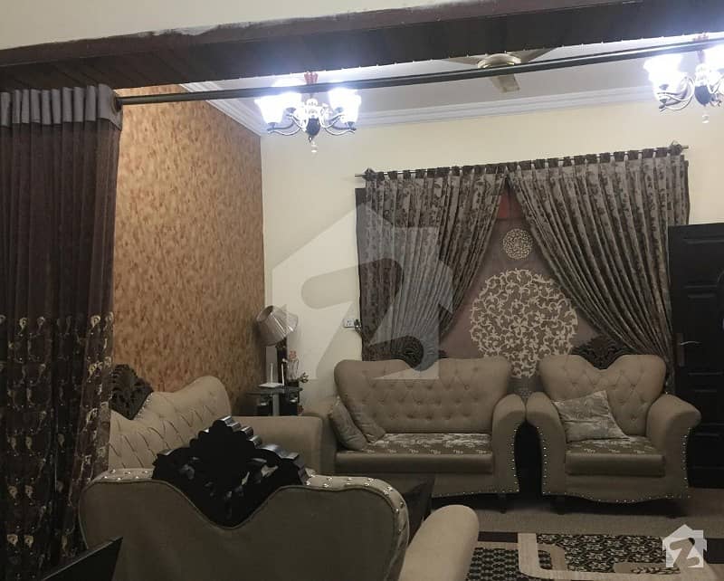 ایوب کالونی راولپنڈی میں 4 کمروں کا 6 مرلہ مکان 1.4 کروڑ میں برائے فروخت۔