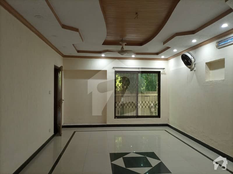 2250  Square Feet House For Sale In Askari