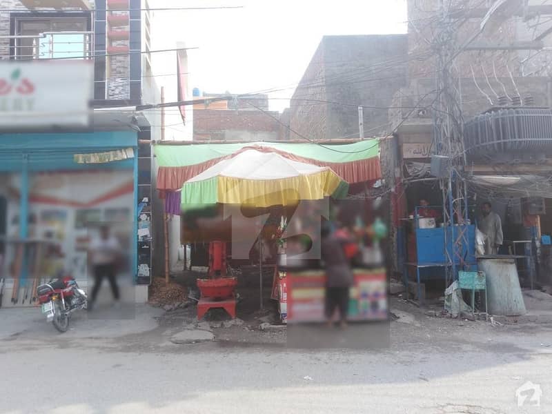 سمن آباد لاہور میں 4 مرلہ کمرشل پلاٹ 1.2 کروڑ میں برائے فروخت۔