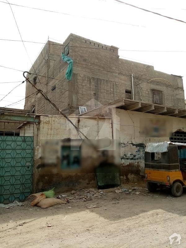 نارتھ ناظم آباد ۔ بلاک ایل نارتھ ناظم آباد کراچی میں 6 کمروں کا 5 مرلہ کمرشل پلاٹ 5 کروڑ میں برائے فروخت۔