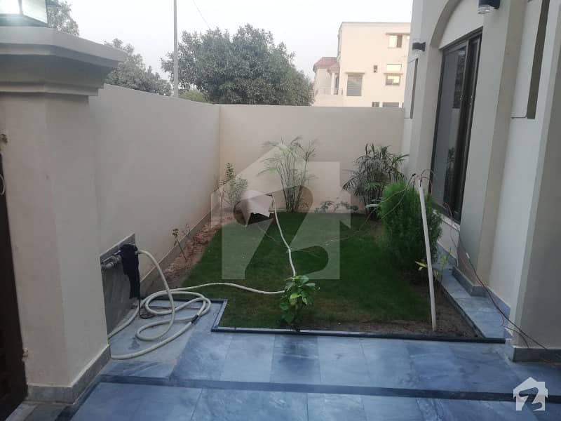 10 Marla Facing Park Lower Portion For Rent In Babar Block Bahria Town Lahore