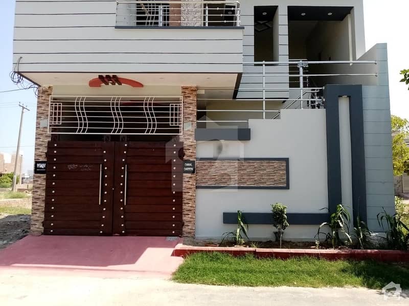 House Available For Sale In Canal Road