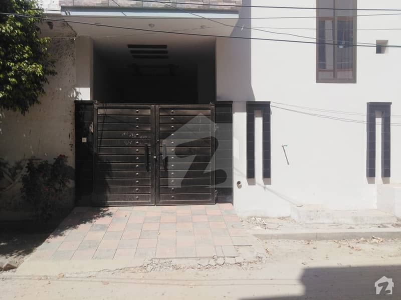 علامہ اقبال ٹاؤن بہاولپور میں 3 کمروں کا 3 مرلہ مکان 65 لاکھ میں برائے فروخت۔