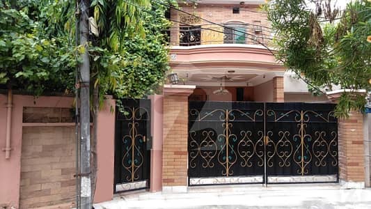 10 Marla Semi Commercial House Is Available For Sale At Muslim Town Near Punjab Collage At Prime Location 10 Marla Semi Commercial House Is Available For Sale At Muslim Town Near Punjab Collage At Prime Location