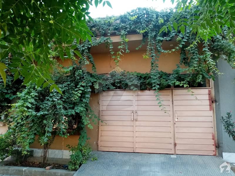 4.25 Marla House In Khayaban-e-Manzoor Is Best Option 4.25 Marla House In Khayaban-e-Manzoor Is Best Option