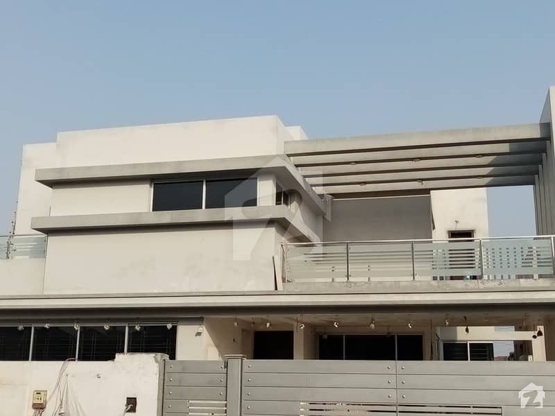 In DC Colony House For Sale Sized 1 Kanal