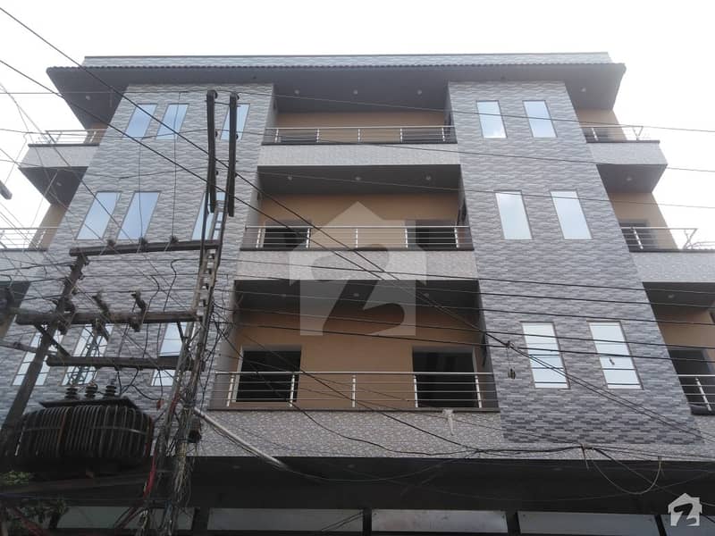 3 Marla Flat Is Available In Samanabad