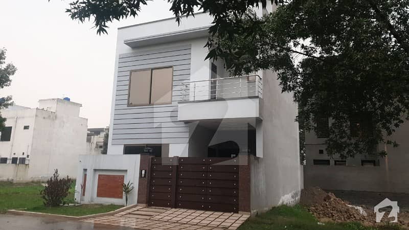 House For Sale In Prime Location In City Housing