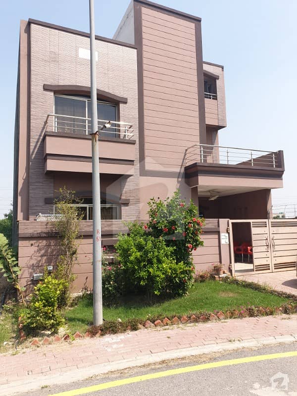 7 Marla Corner House For Sale In Dream Gardens 7 Marla Corner House For Sale In Dream Gardens
