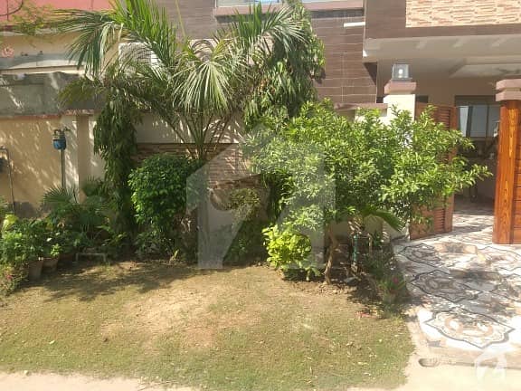 10 Marla Brand New Luxury Brand New Double Storey House For Sale In Wapda Town Phase 1 A Block