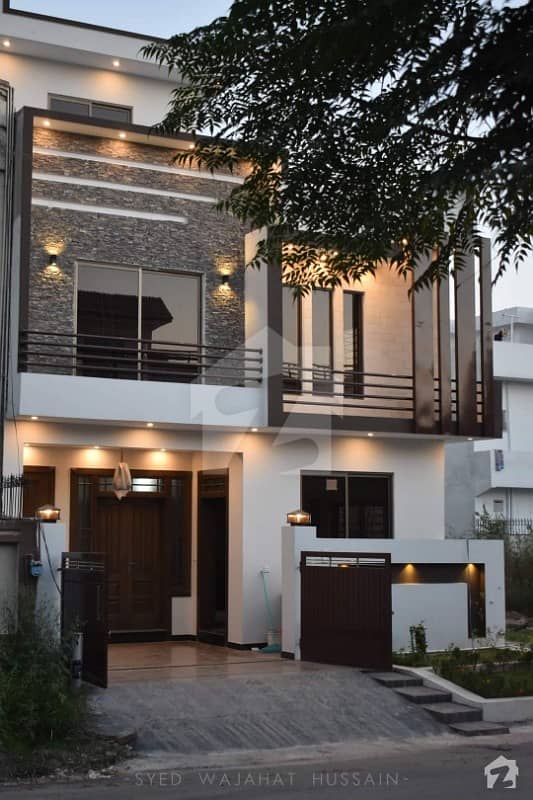 4.4 Marlas Brand New Corner House up for Sale in G-14/4, Islamabad.