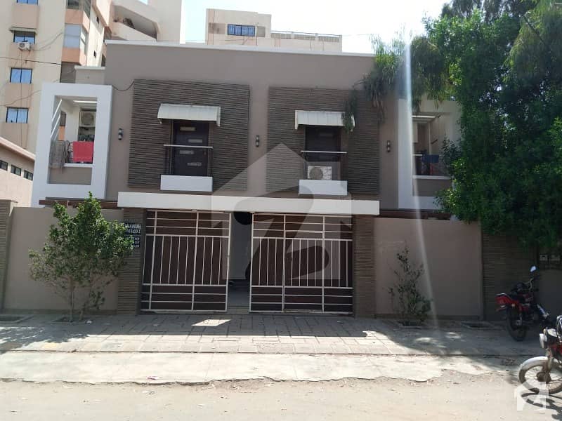 Clifton Block 2 Small Complex Ground X 1 Planing  Supper Prime Location Behind Agha Khan Lab 300 Yards Ground Porton Flat For Sale
