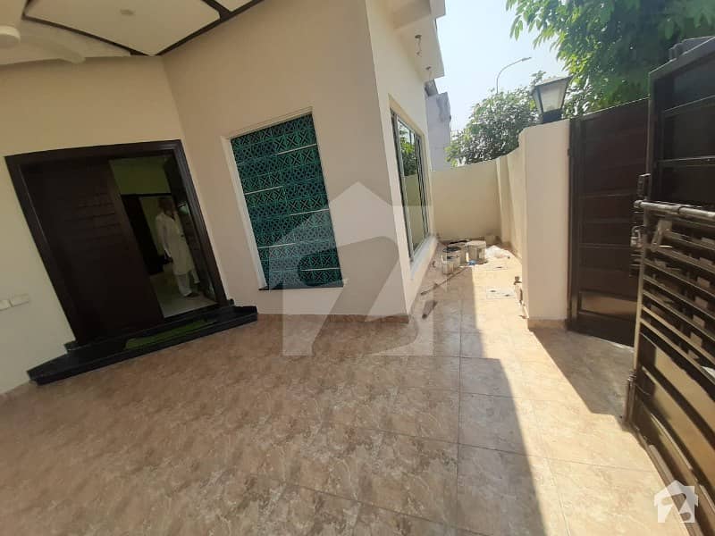 5 Marla Brand New House Facing Park For Rent In DHA