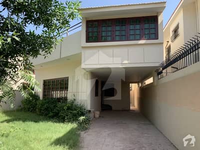 500 Yards Beautiful Bungalow Available On Rent