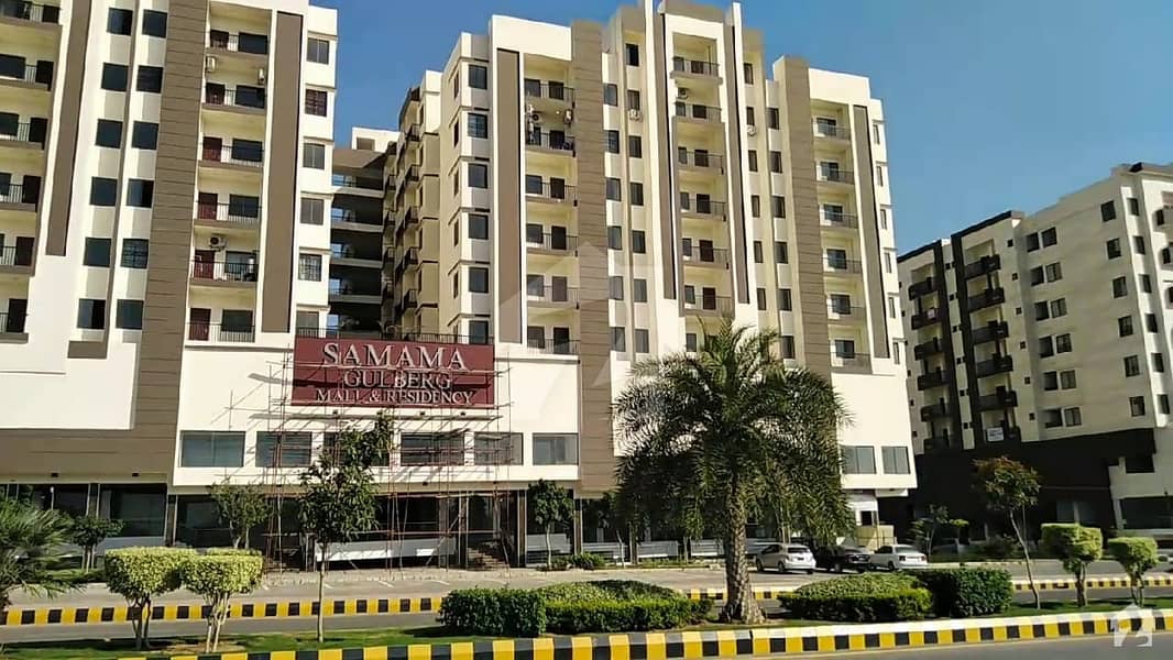 Gulberg Flat Sized 527 Square Feet