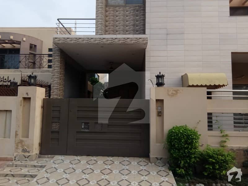 Al Habib Property Offers 1 Kanal Beautiful Separate Gate Upper Portion For Rent In DHA Lahore Phase 4 Block HH