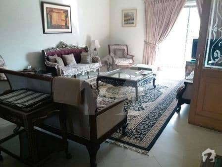 1 Kanal Well Maintain Bungalow On Prime Location In Dha Phase3 Near To Mosque Park Mcdonald