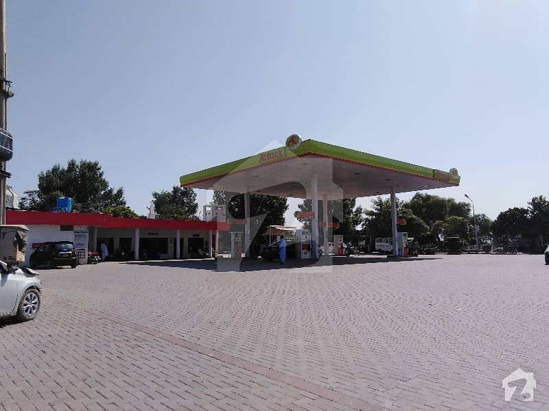 81 Marla Commercial Petrol Pump & CNG Is Available For Sale On Main Ahmedpur Road Bahawalpur