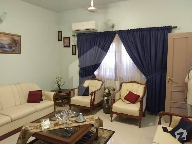 شادمان ٹاؤن - سیکٹر 14 / اے شادمان نارتھ ناظم آباد کراچی میں 4 کمروں کا 5 مرلہ مکان 1.75 کروڑ میں برائے فروخت۔