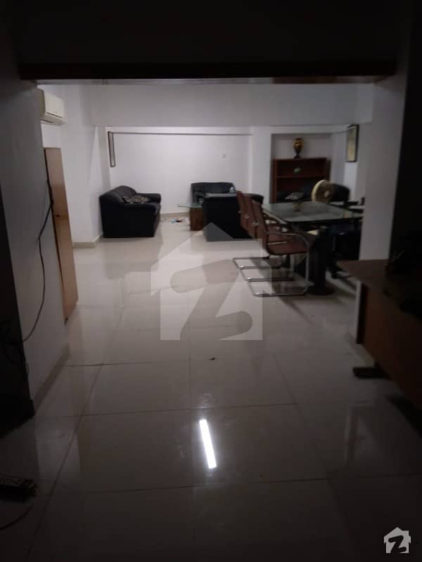 2100 Sq Ft Office Available For Sale On MT Khan Road