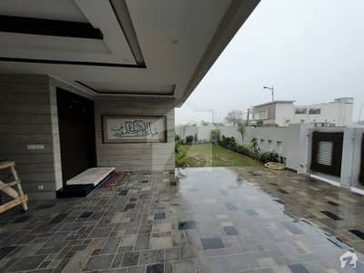 In DHA Defence House Sized 1 Kanal For Sale In DHA Defence House Sized 1 Kanal For Sale