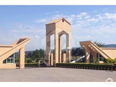 Perfect 1125 Square Feet Residential Plot In Motorway City For Sale Perfect 1125 Square Feet Residential Plot In Motorway City For Sale