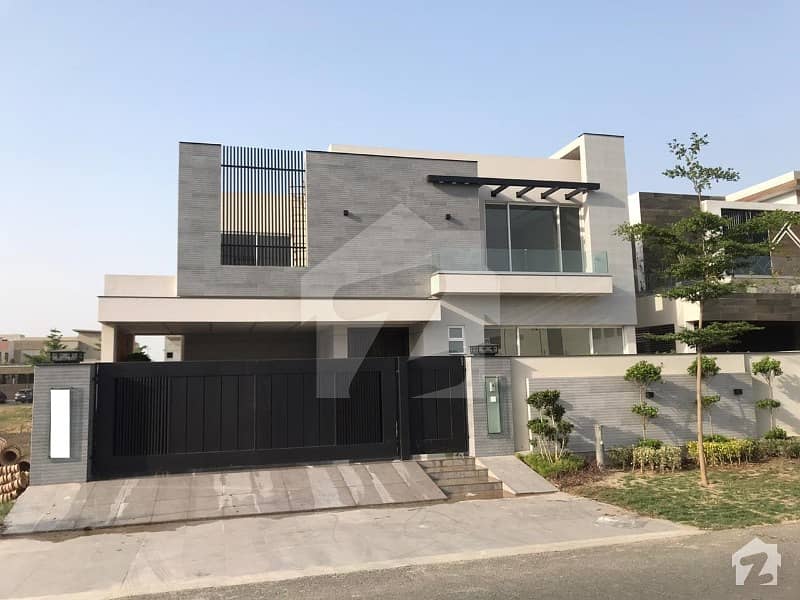 The Most Beautiful Design Bungalow For Rent At Prime Location