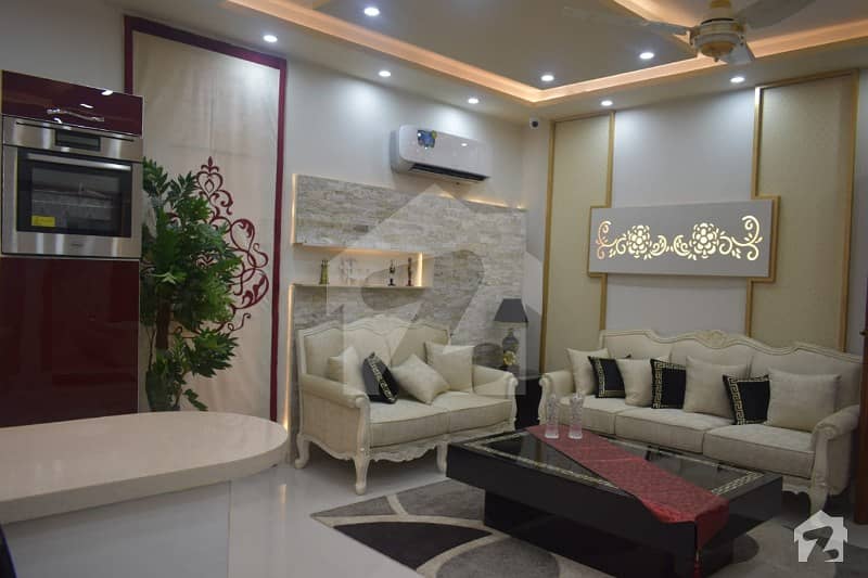 ال حیات ریزیڈنشیا رائیونڈ روڈ لاہور میں 2 کمروں کا 3 مرلہ فلیٹ 52 لاکھ میں برائے فروخت۔