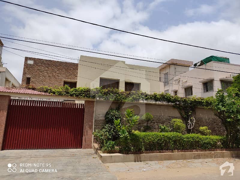 House Sized 5400  Square Feet Is Available For Sale In Tariq Road