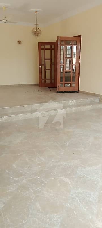 VIP House For Sale In Khayban E Ittehad Bukhari Park Facing VIP House For Sale In Khayban E Ittehad Bukhari Park Facing