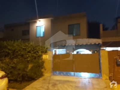 1 Kanal Double Storey Old House 5 Bed For Sale In Model Town Lahore Near Metro Cash And Carry 1 Kanal Double Storey Old House 5 Bed For Sale In Model Town Lahore Near Metro Cash And Carry