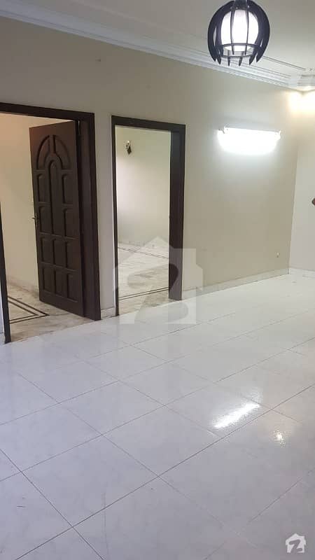 2000 Square Feet Flat In Clifton For Rent