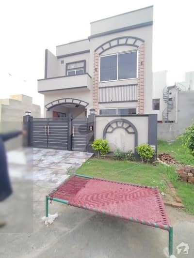 سٹی ہاؤسنگ سوسائٹی - بلاک بی سٹی ہاؤسنگ سوسائٹی سیالکوٹ میں 3 کمروں کا 5 مرلہ مکان 43 ہزار میں کرایہ پر دستیاب ہے۔ سٹی ہاؤسنگ سوسائٹی - بلاک بی سٹی ہاؤسنگ سوسائٹی سیالکوٹ میں 3 کمروں کا 5 مرلہ مکان 43 ہزار میں کرایہ پر دستیاب ہے۔