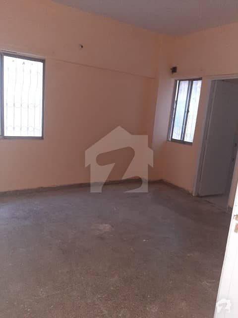 Flat Of 1250 Square Feet For Sale In Gulistan-E-Jauhar