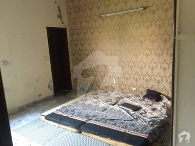 10 Marla House Available For Rent 10 Marla House Available For Rent